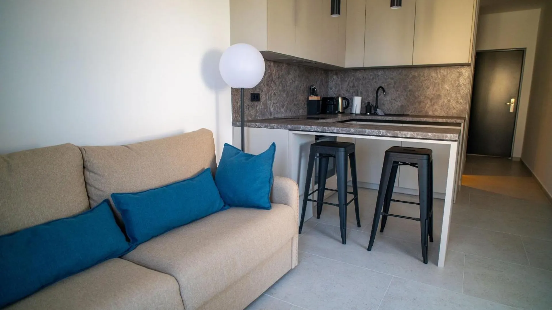 Villa Calma Apartments Vantacici