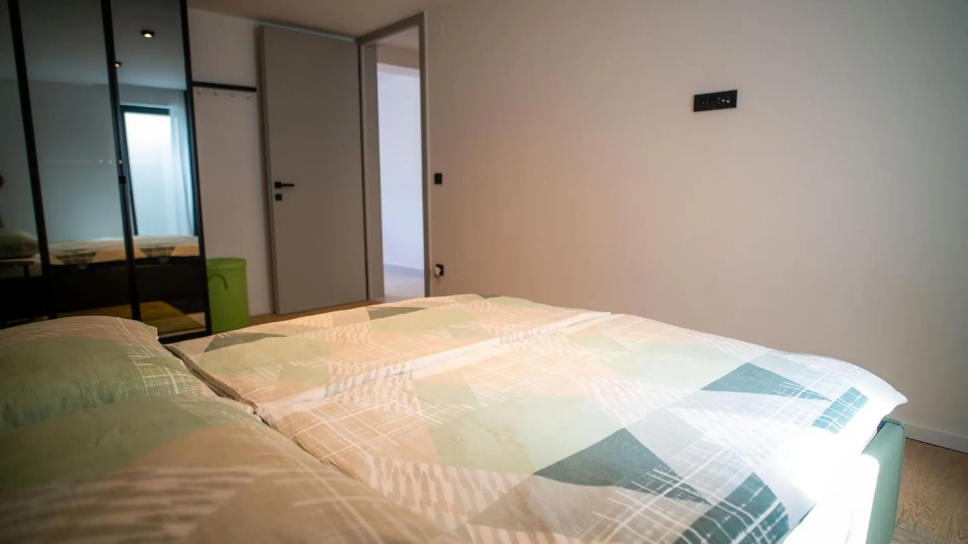 Villa Calma Apartments Vantacici